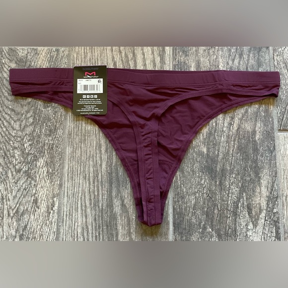 New Maidenform Invisible Comfort Thong Panties Size 2XL/9 Burgundy Barely There - Picture 2 of 2